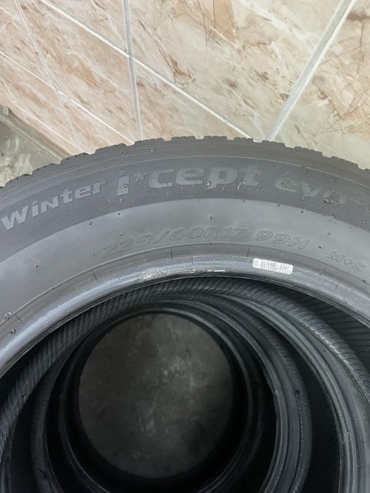 Зимни Гуми HANKOOK 225/60R17