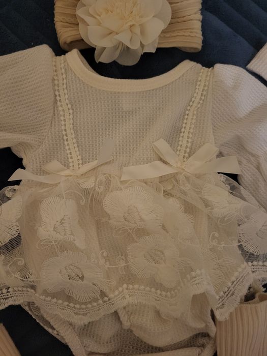 Бебешка рокля за погача и  украса