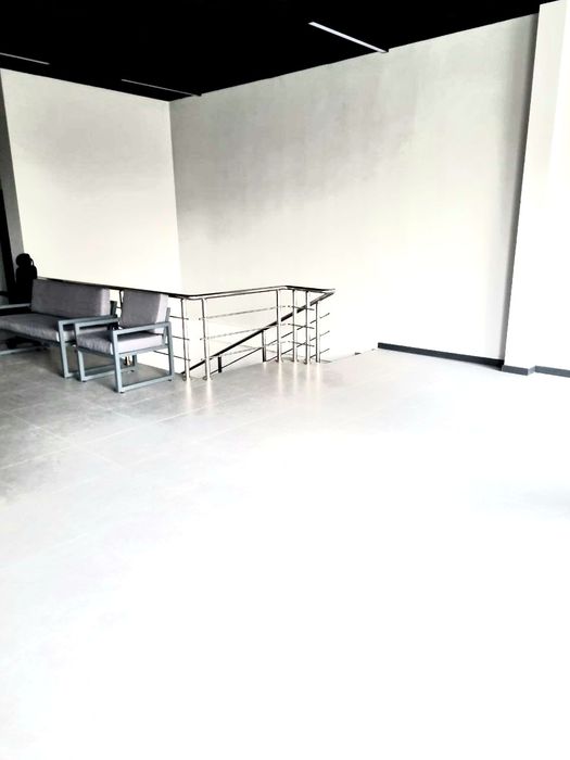 Комерческое пом-ние 208кв.1эт+цоколь ЖК "Гринвич" вдоль дороги