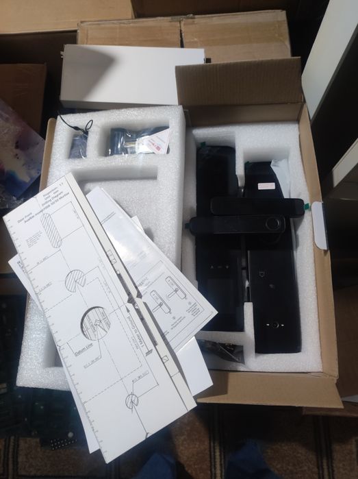 Умни Замок , smart lock Aqilli eshik qulfi