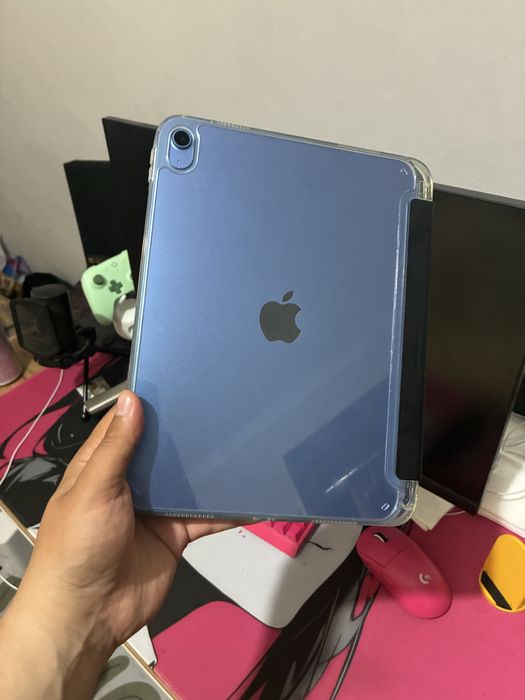 Планшет Apple iPad A16 11
