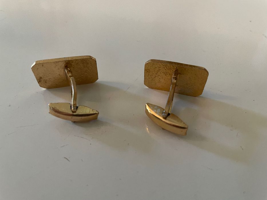 Бутонели, копчета за риза