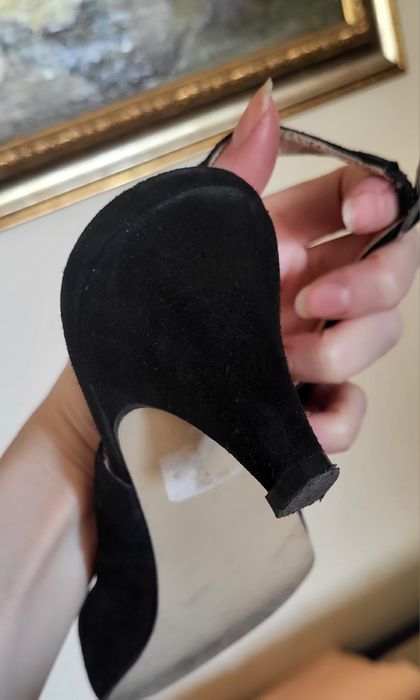 Pantofi Lazzarini decupati negri piele intoarsa 40 / sandale cu bareta