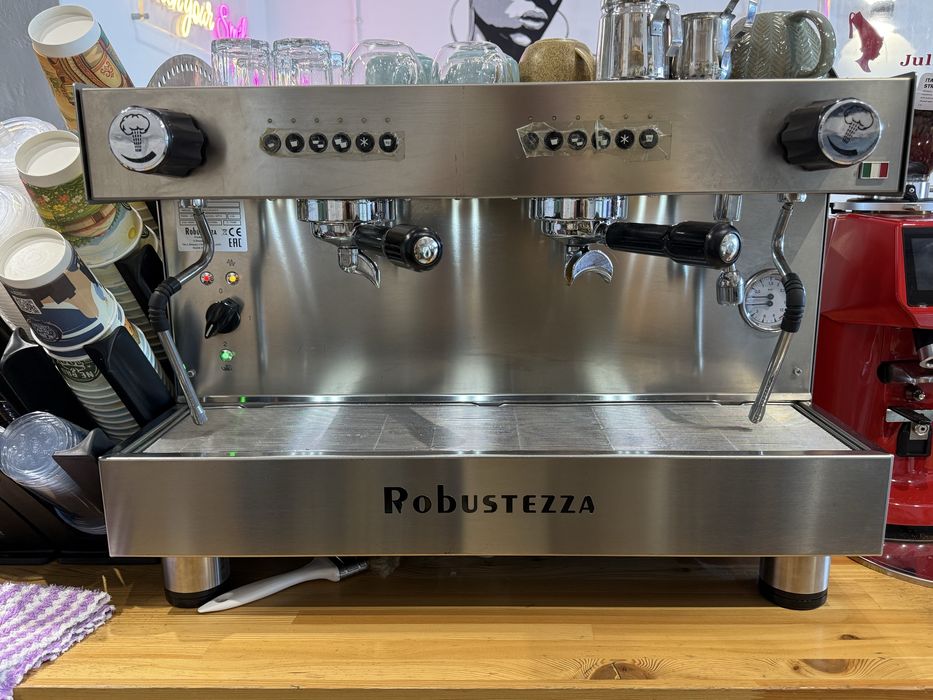 Кофемашина Robustezza