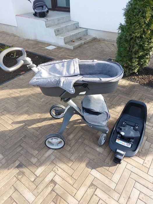 Carucior Stokke Xplory V3 4in1 (cu suport ISOFIX)