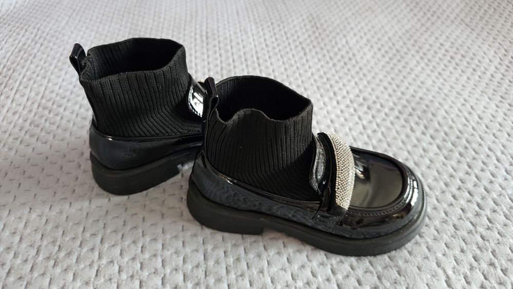 Продам новые туфли