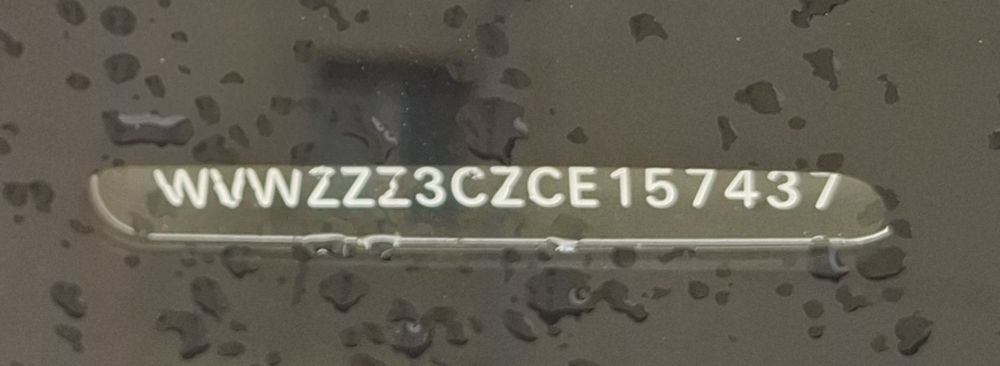 VW Passat B7 2.0 TDI 140 cp Bluemotion