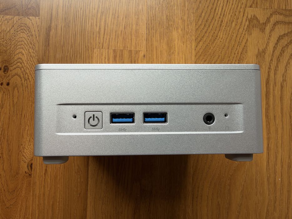 Мини компютър Minisforum EliteMini M1 PLUS-12600H, Intel Core i5, 16/512GB