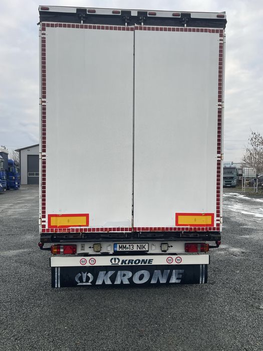 Semiremorca Krone mega