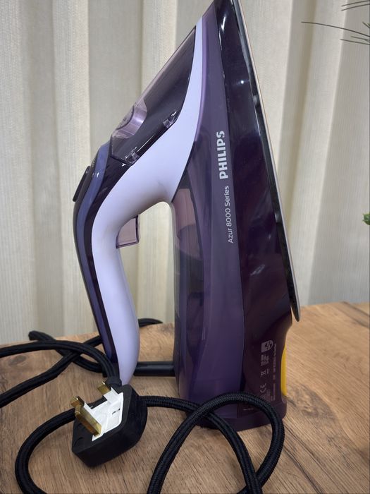 Утюг Philips Azur 8000