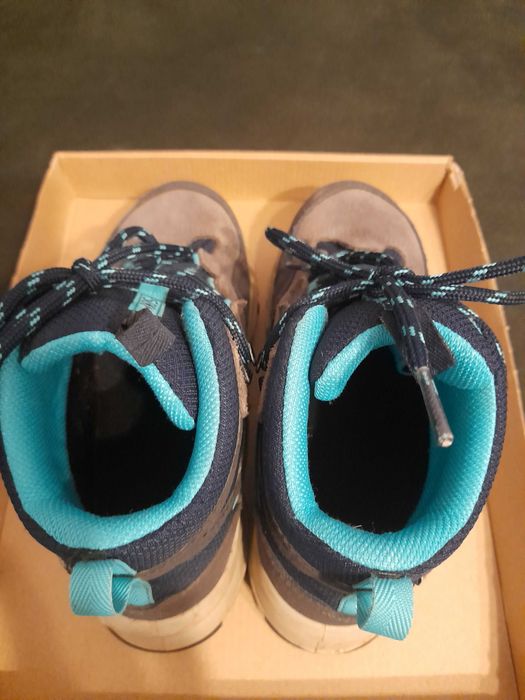 Ghete impermeabile Decathlon marimea 33