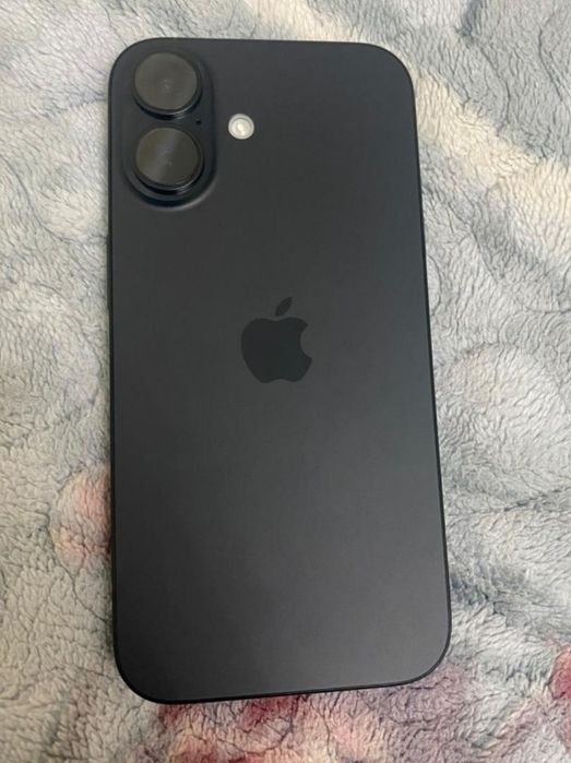 Продам Iphone 16