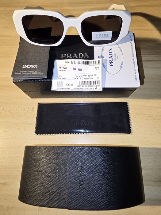 Слънчеви очила Prada PR17WS.