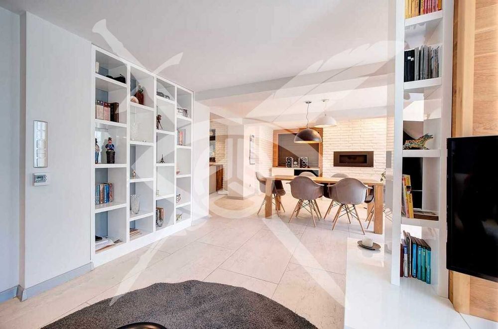 Дава се под наем Къща в Варна, м-т Евксиноград - 550 кв.м за 7500 € - Снимка #3