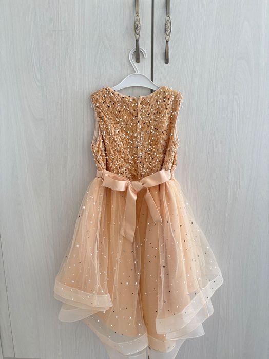 Продам детское платье