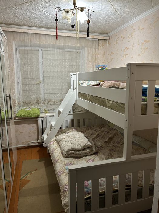 Кровать двухъярусная