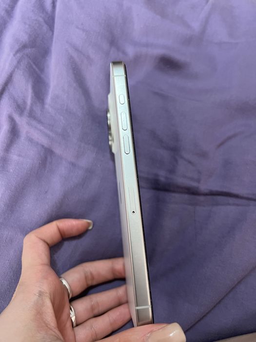 Iphone 15 pro max white 256 gb