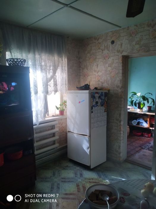 Dacha sotiladi tuzelda