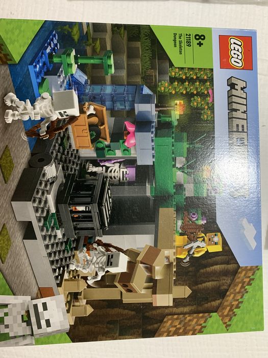 Lego 21189 - The Skeleton Dungeon