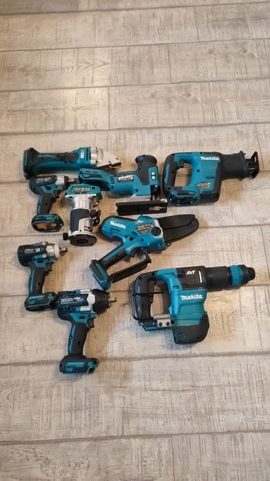 Makita 18 v noi și originale