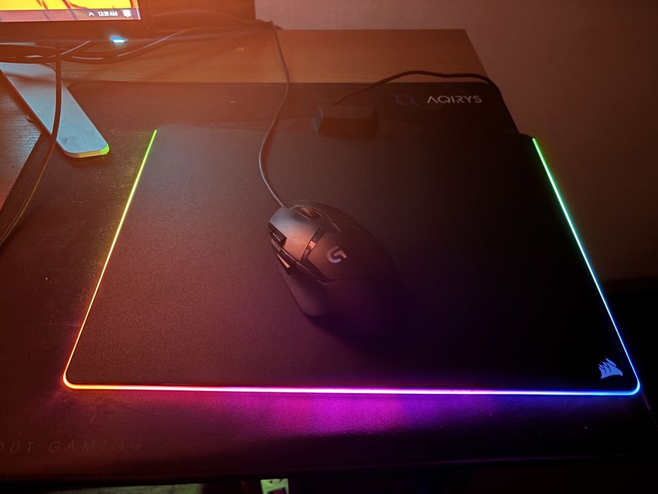 Mousepad MM800 RGB Polaris Corsair