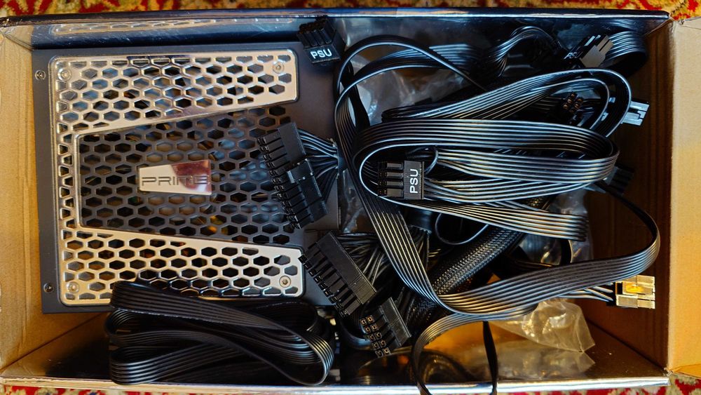 Sursa Seasonic Prime PX 1300 80+ Platinum