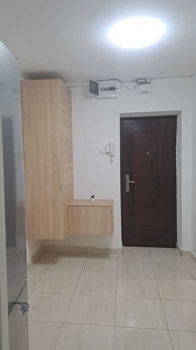 Garsoniera de închiriat în  Crângași, suprafață 40 mp