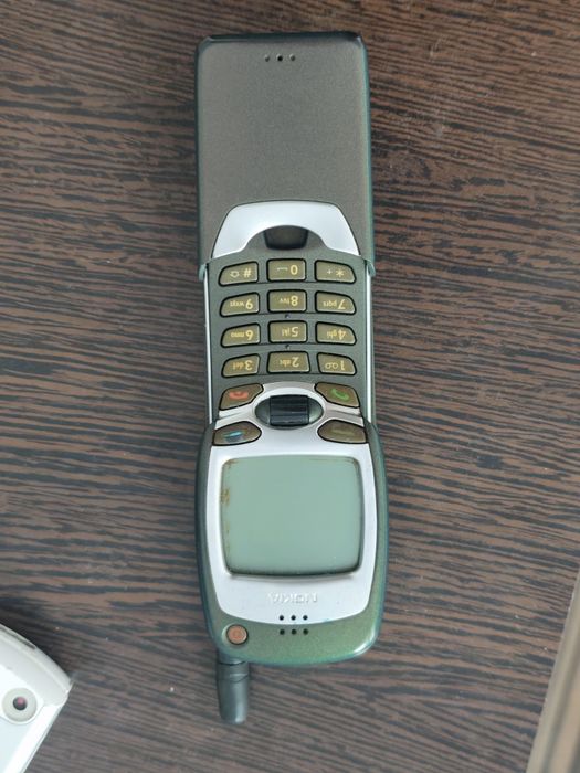 Telefoane vechi de vânzare