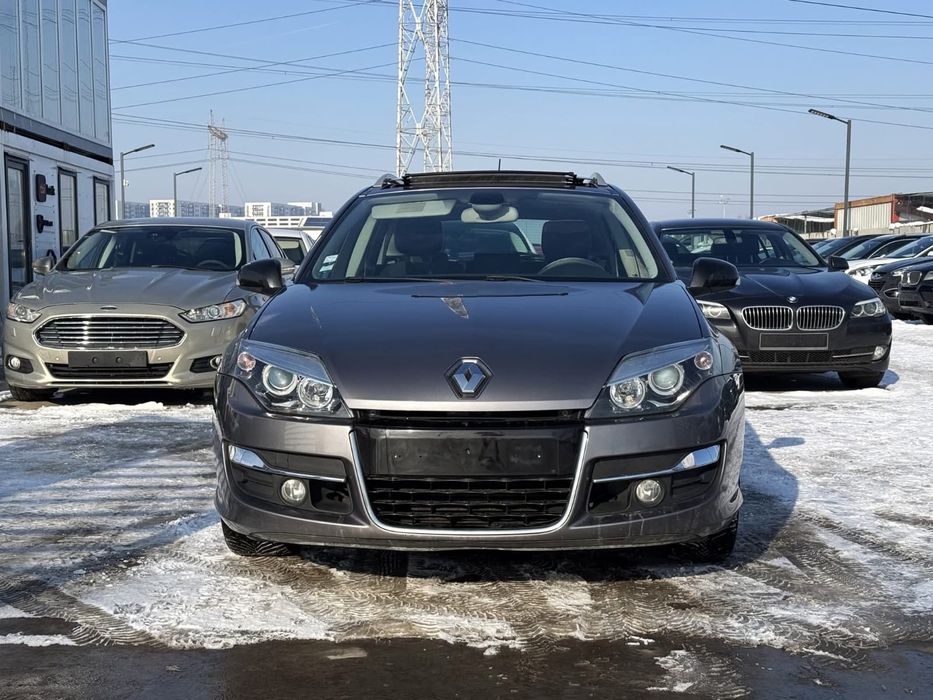 Vând schimb Renault laguna 3 din 2012 2.0 diesel 150 cp 3700 €