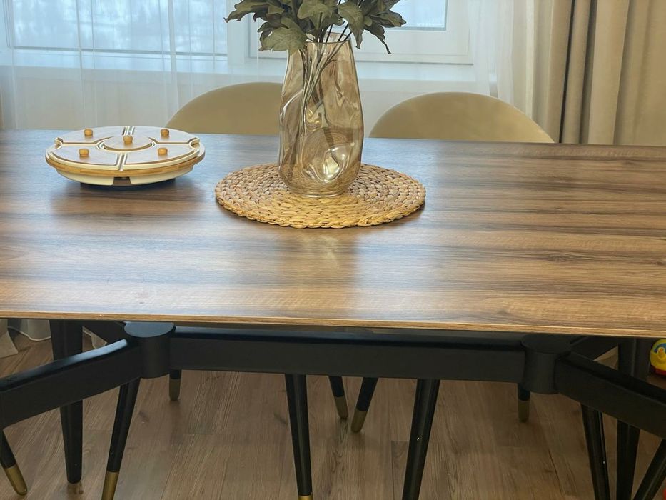 Продам стол турецкого производства