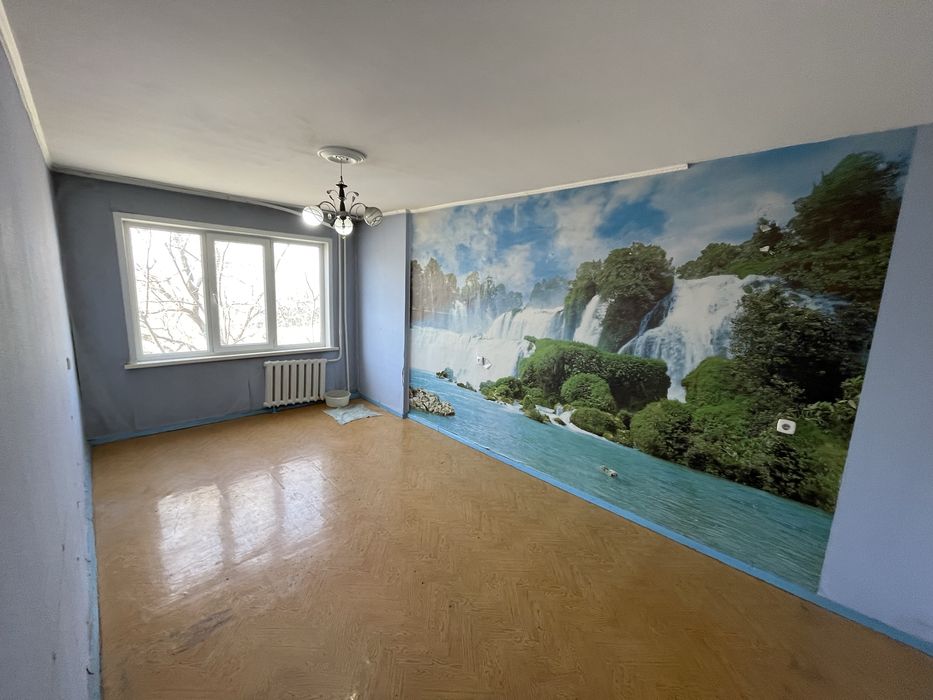 Продам полуторку на Михаэлиса 26