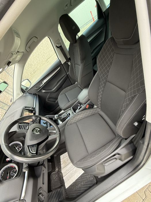 Skoda Karoq  1.6 D Automat 100.000 km