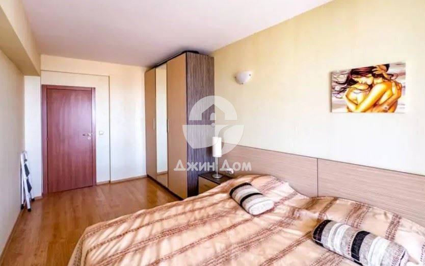 Двустаен апартамент с ГЛЕДКА МОРЕ в к-с „Рутланд Бийч 1“, с. Равда