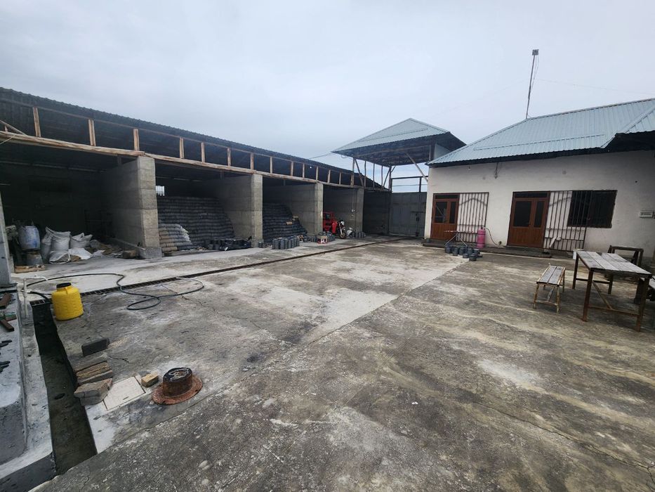 Ишлаб чиқариш учун қулай жой сотилади