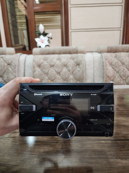 SONY WX-920BT.           .