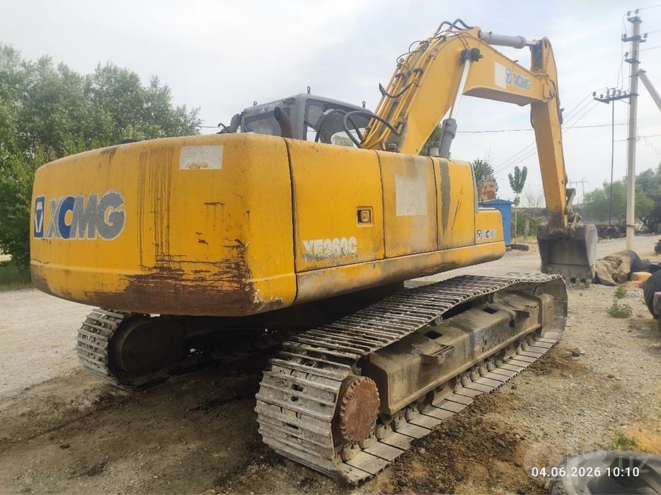 Buldozer karer sotiladi! Fargona