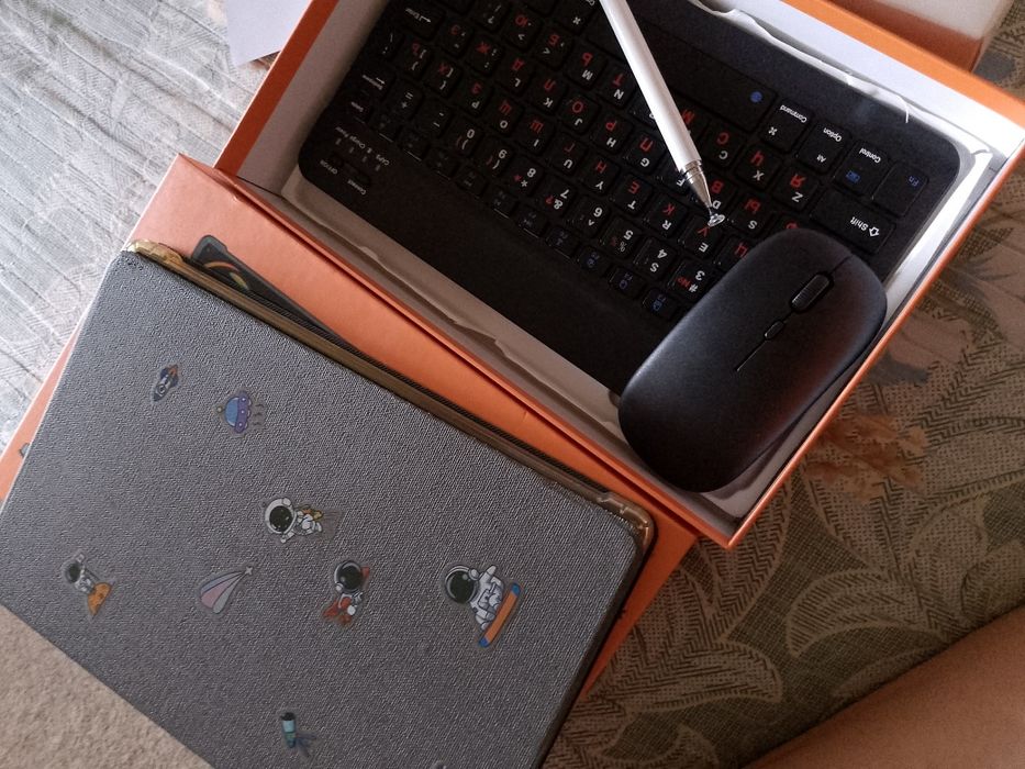 Планшет: T1000 Pro Max