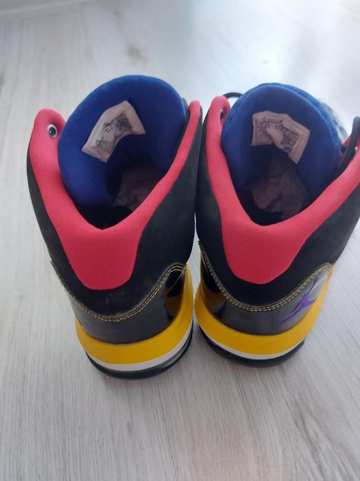 NIKE djordan 39 номер