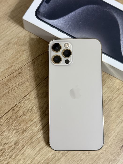 iPhone 12 pro, 128 GB, АКБ 73% в отличном состоянии, без ремонта 100%.
