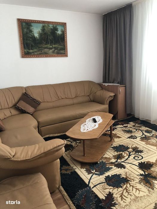 Apartament 3 camere mare, curat lift nou, zona linistita — fotografia 3