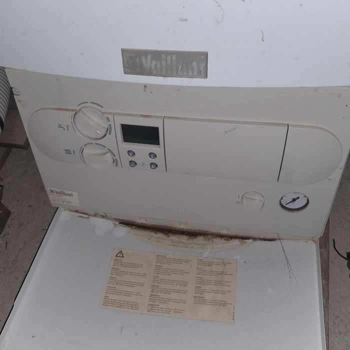 Centrala vaillant cu boiler