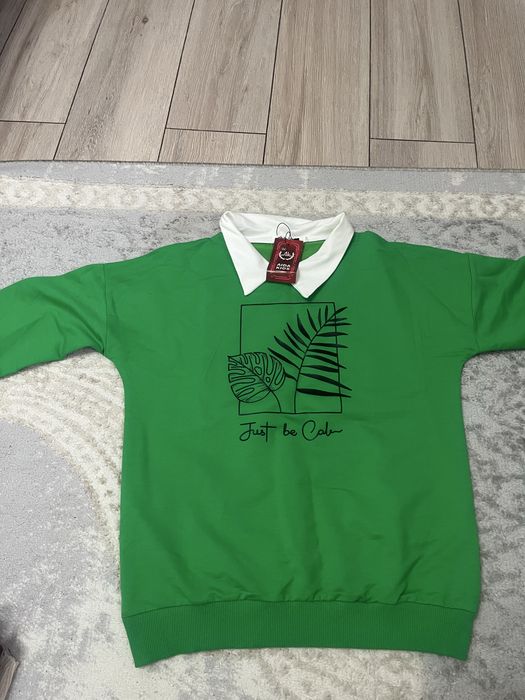 Продам кофту для девочек