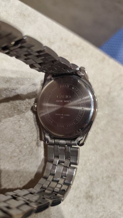 Продам на ручные часы Касио Casio