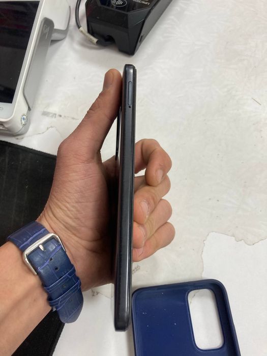 Redmi note 11 sotiladi