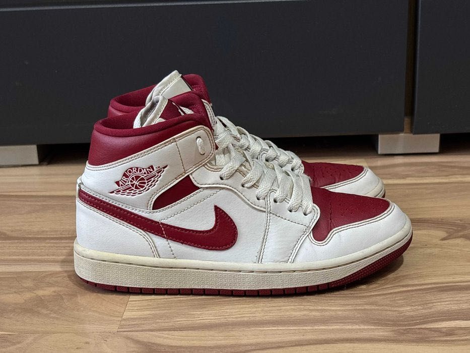 Дамски кецове Nike Air Jordan 1 Chicago размер 38,5