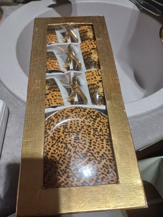 Идишлар уй жой учун