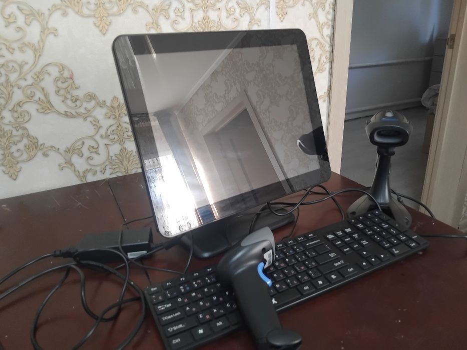 ПродамPOS моноблок, б. У. Хороший.