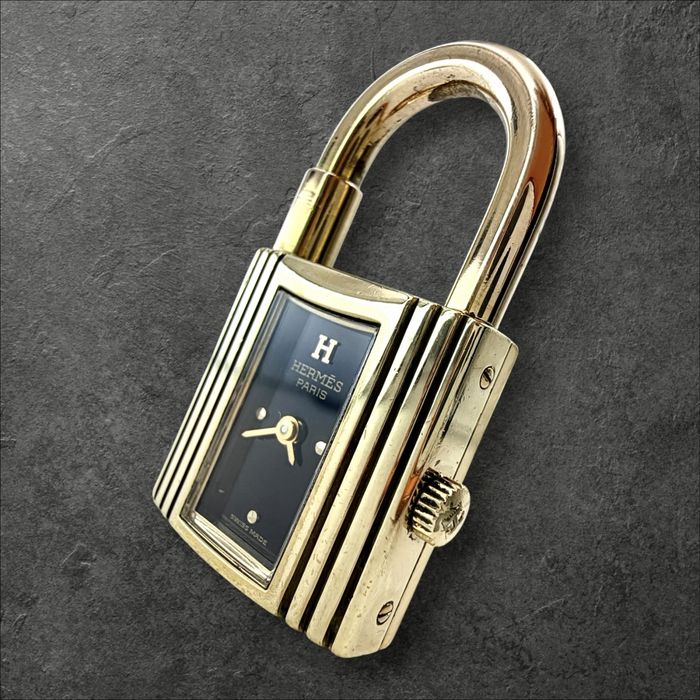 Hermès Kelly Lock Black & Gold (1990s) Дамски часовник 2в1