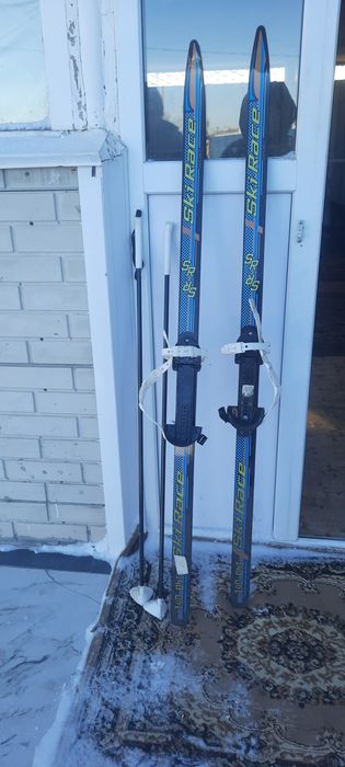 Продам подростковые лыжы