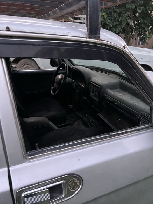 Gaz 31105 qilingan  holati yaxshi narxi 9 mln